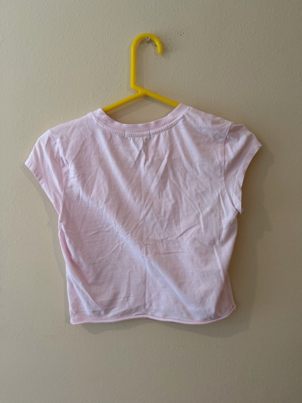 RSQ Pink Cropped Tee with Red Slogan - Picture 4 of 4